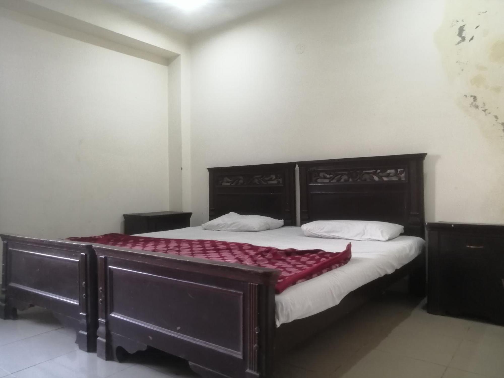 Fortville Hotel Lahore Exterior foto